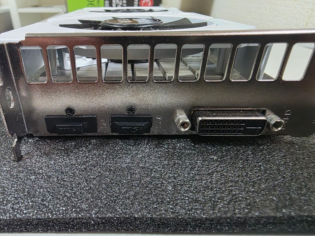 玄人志向 GTX1650 4GB