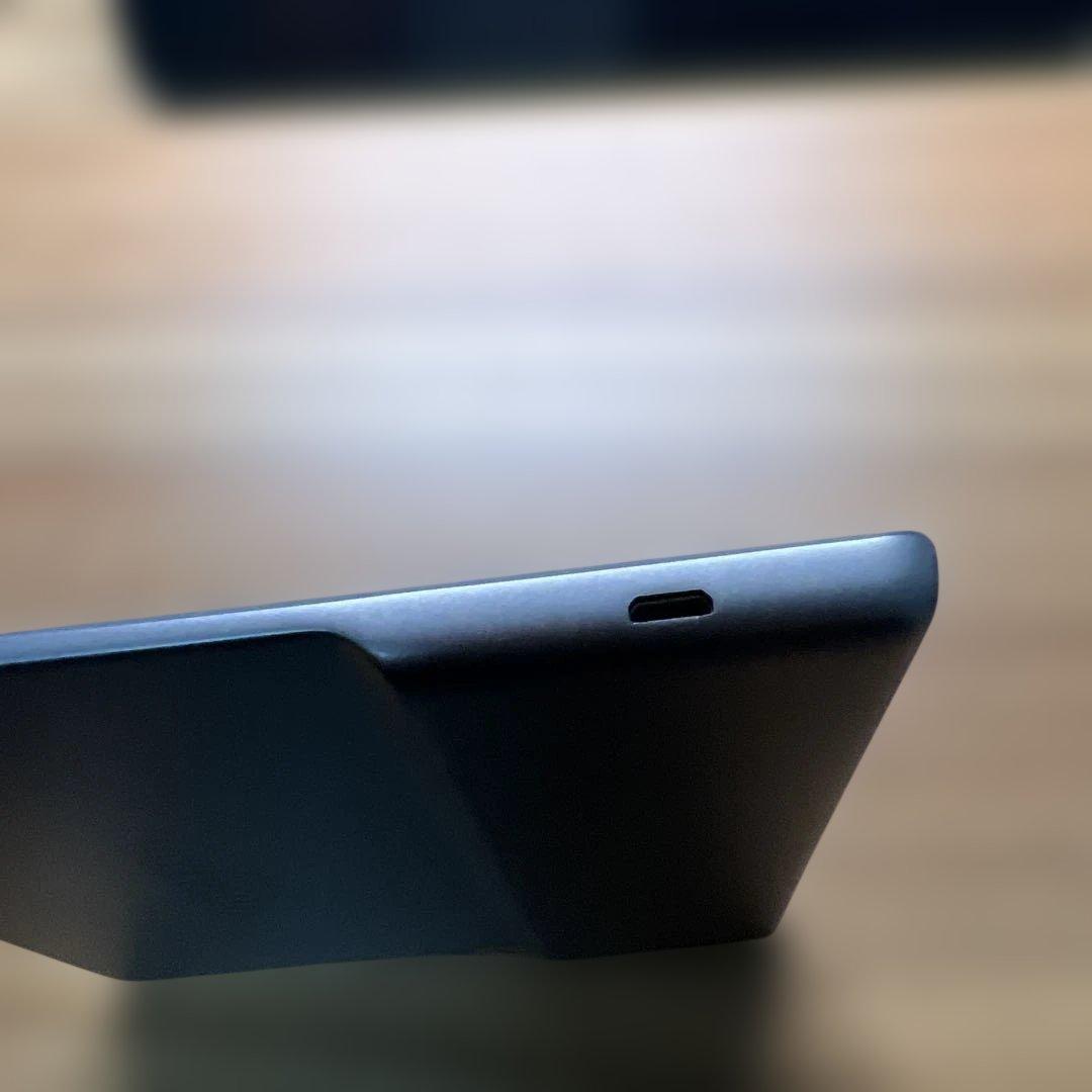 Amazon Kindle Oasis 7インチ （第10世代、32GB）