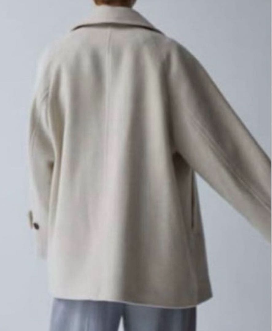 美品　UR スーパー100メルトンPコート