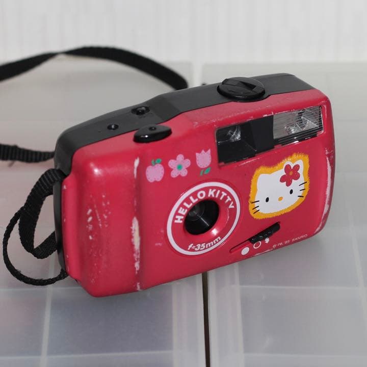 ハローキティ フィルムカメラ