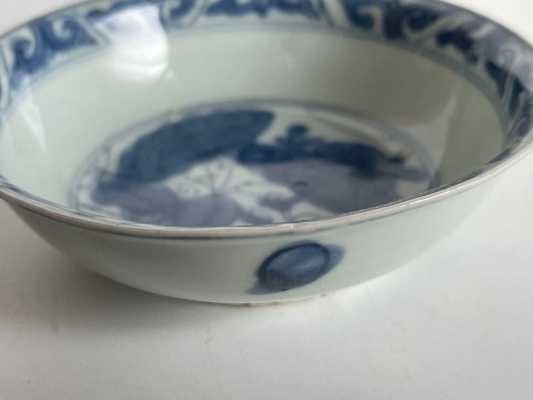 骨董　アンティーク　古染付　蝶々文　小皿　盃　酒器　平盃　中国骨董　古陶磁　豆皿