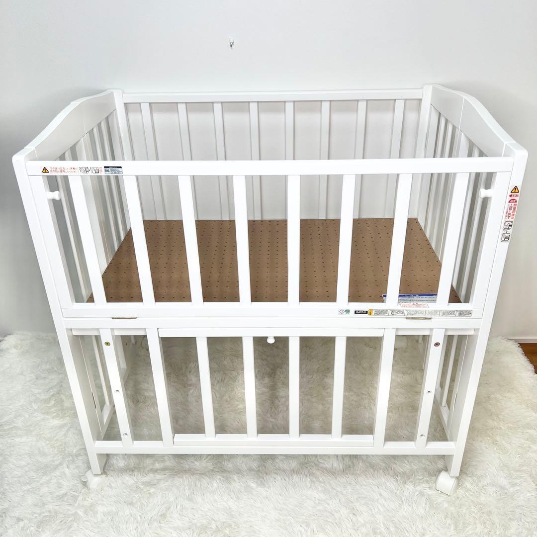 極美品 送料無料 KATOJI ミニベッド 折り畳み ホワイト 02700