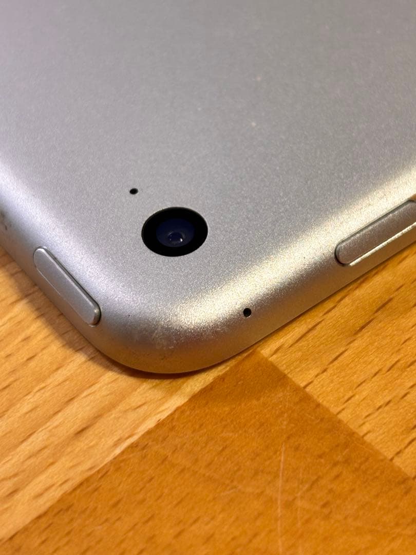 iPad mini 第4世代 Wi-Fiモデル　128GB