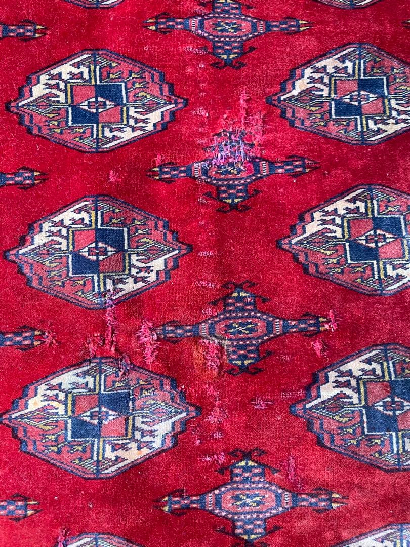 トルクメンデザイン ウールカーペット 180x136 cm