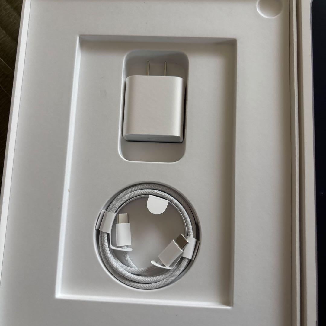 11インチ iPad Air M3 128GB おまけたくさん！