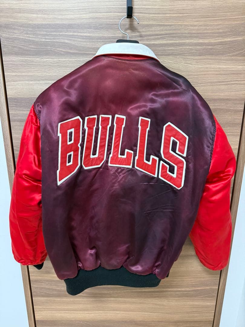 ジェフハミルトン シカゴブルズ レザー スタジャン リバーシブル 帽子セット M