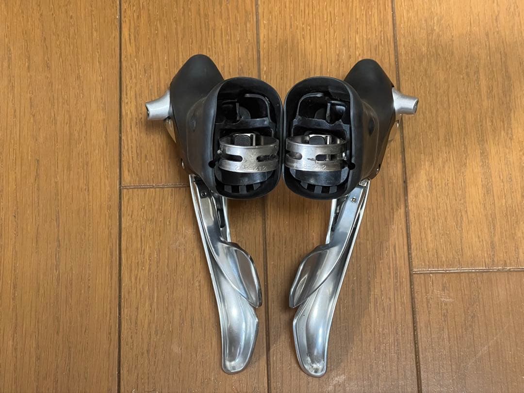 シマノ DURA-ACE ST-7700 STIレバー 9速