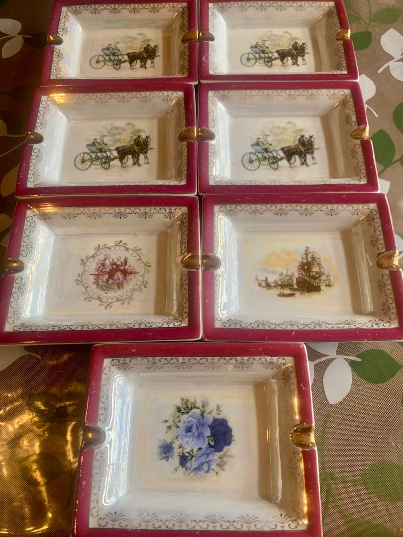 絵画風灰皿7点セット