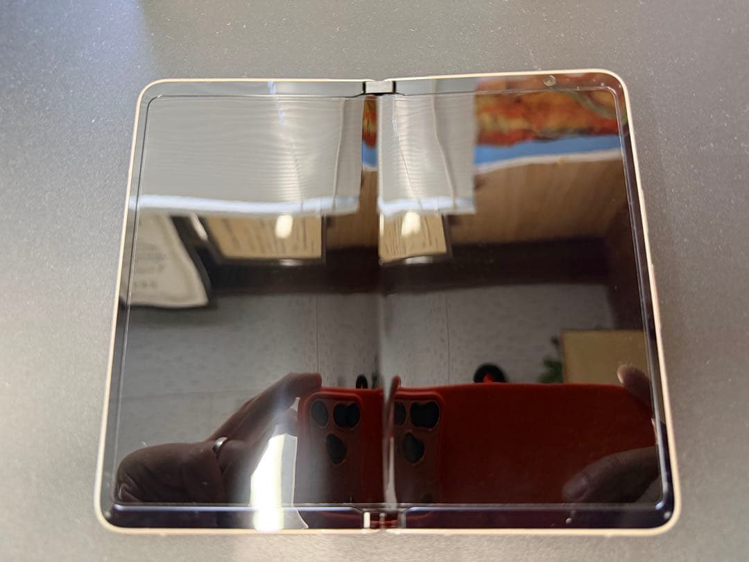 Google Pixel Fold ポーセリン 256GB 本体と箱