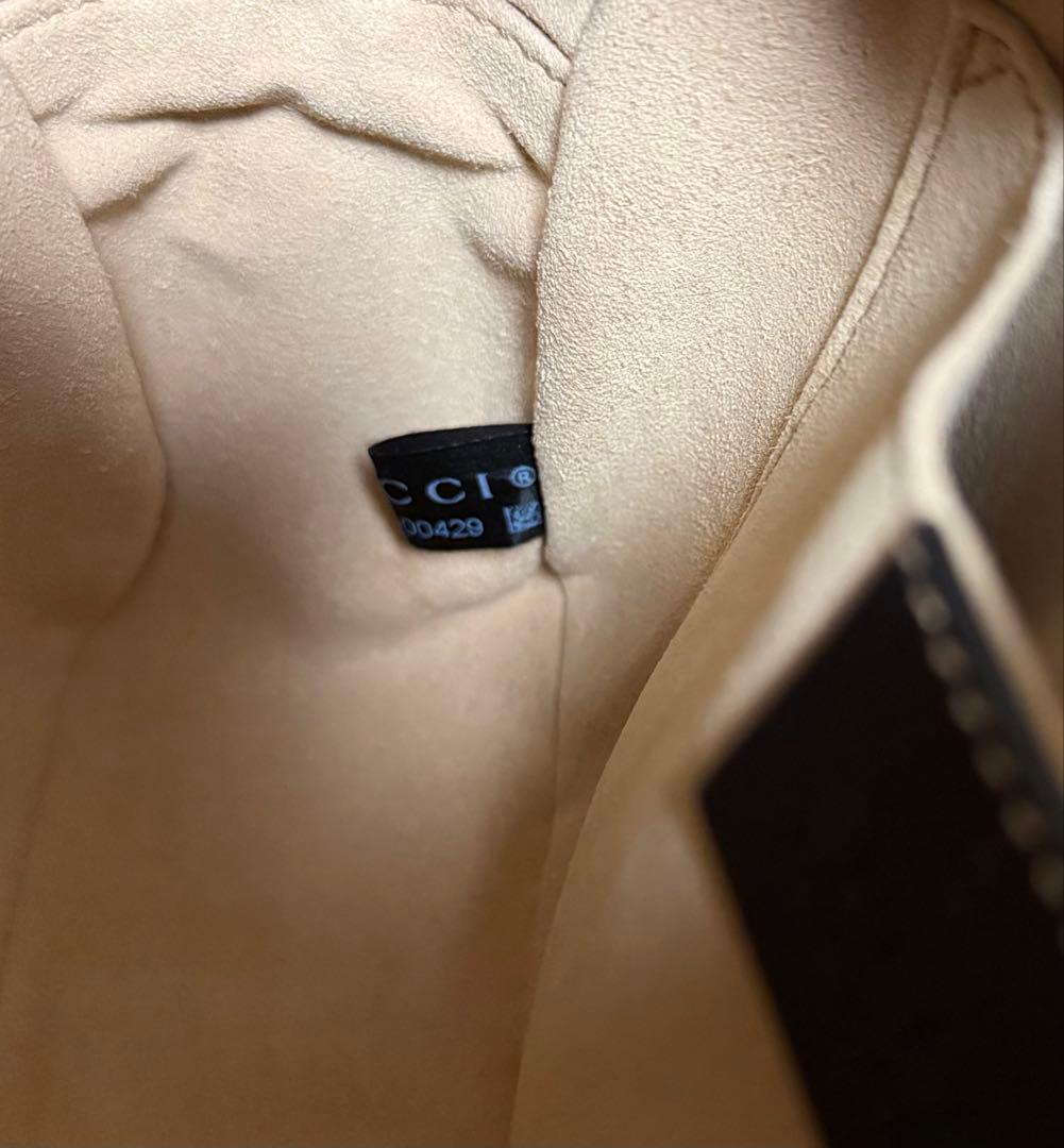 GUCCI GGマーモント チェーンショルダーバッグ ブラック 正規品