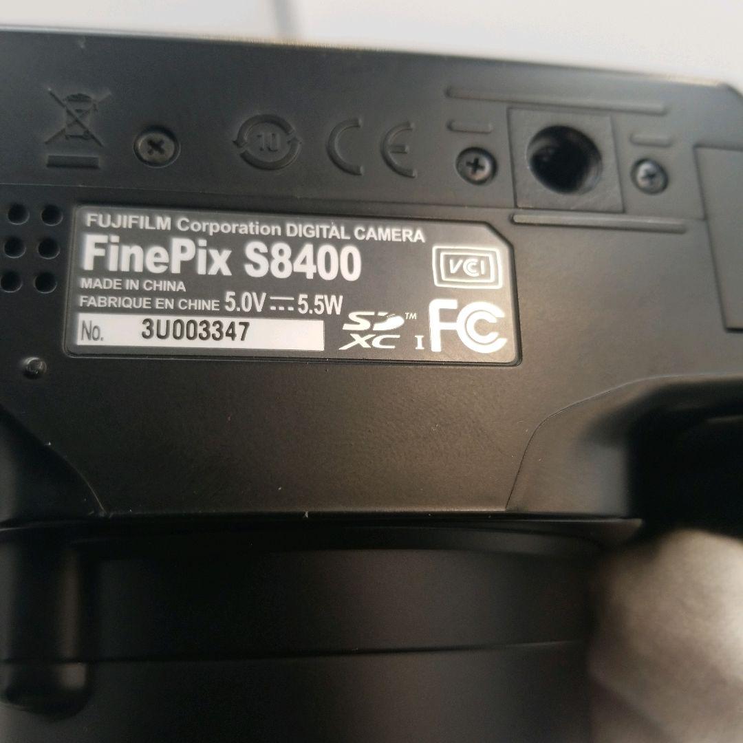 【美品】FUJIFILM　ファインピクス　一眼レフ　デジカメ　望遠　電池式