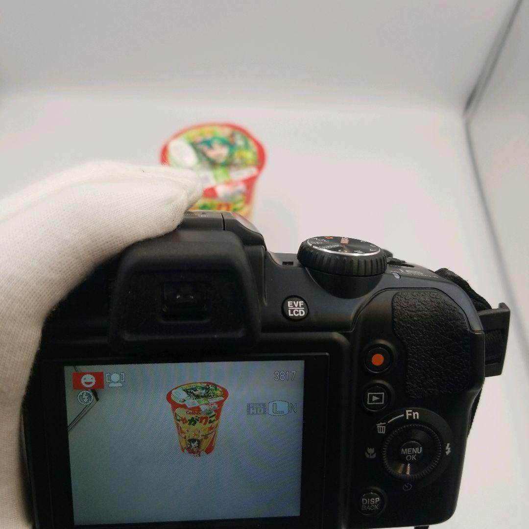 【美品】FUJIFILM　ファインピクス　一眼レフ　デジカメ　望遠　電池式