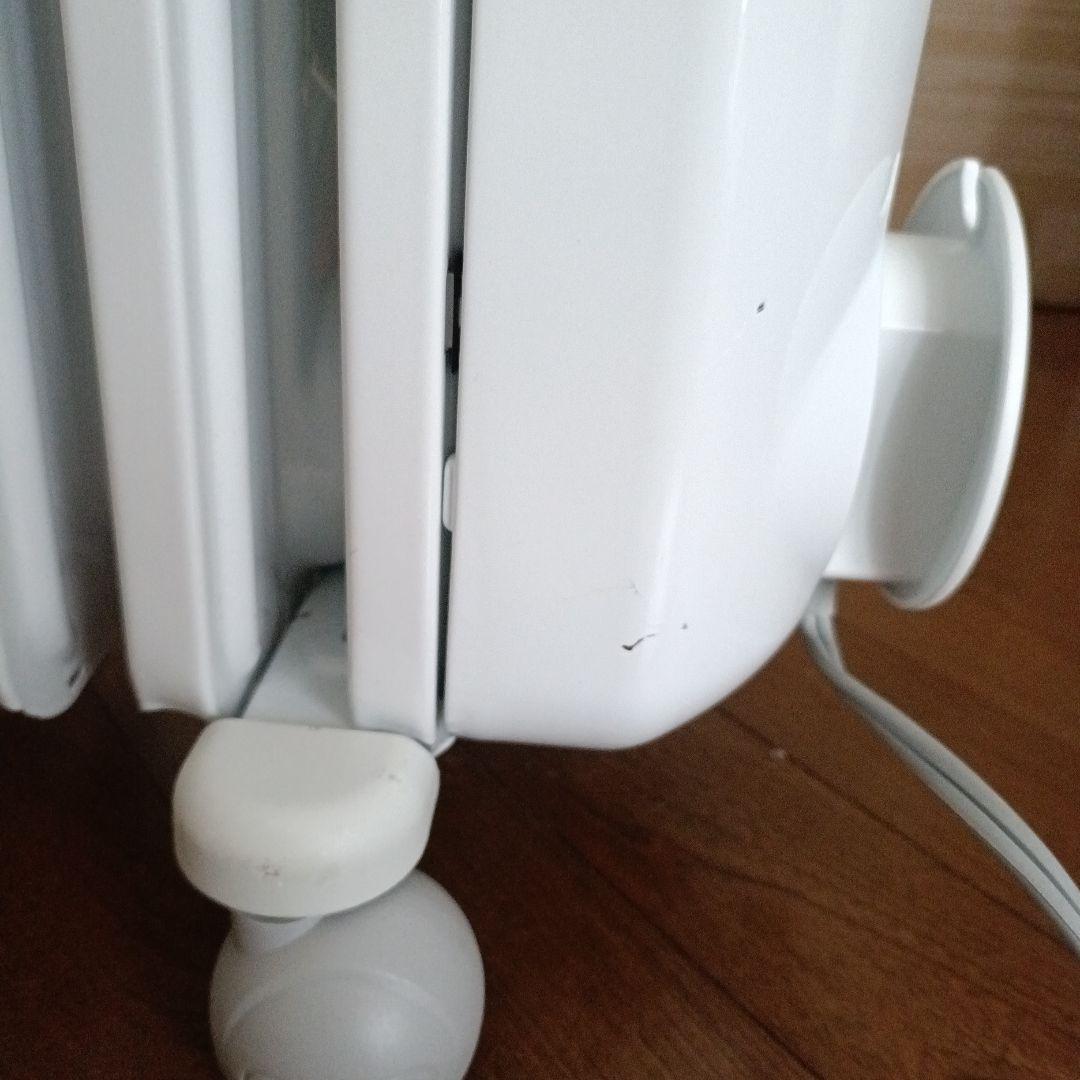 デロンギアミカルドオイルヒーター　RHJ35M1015-LG