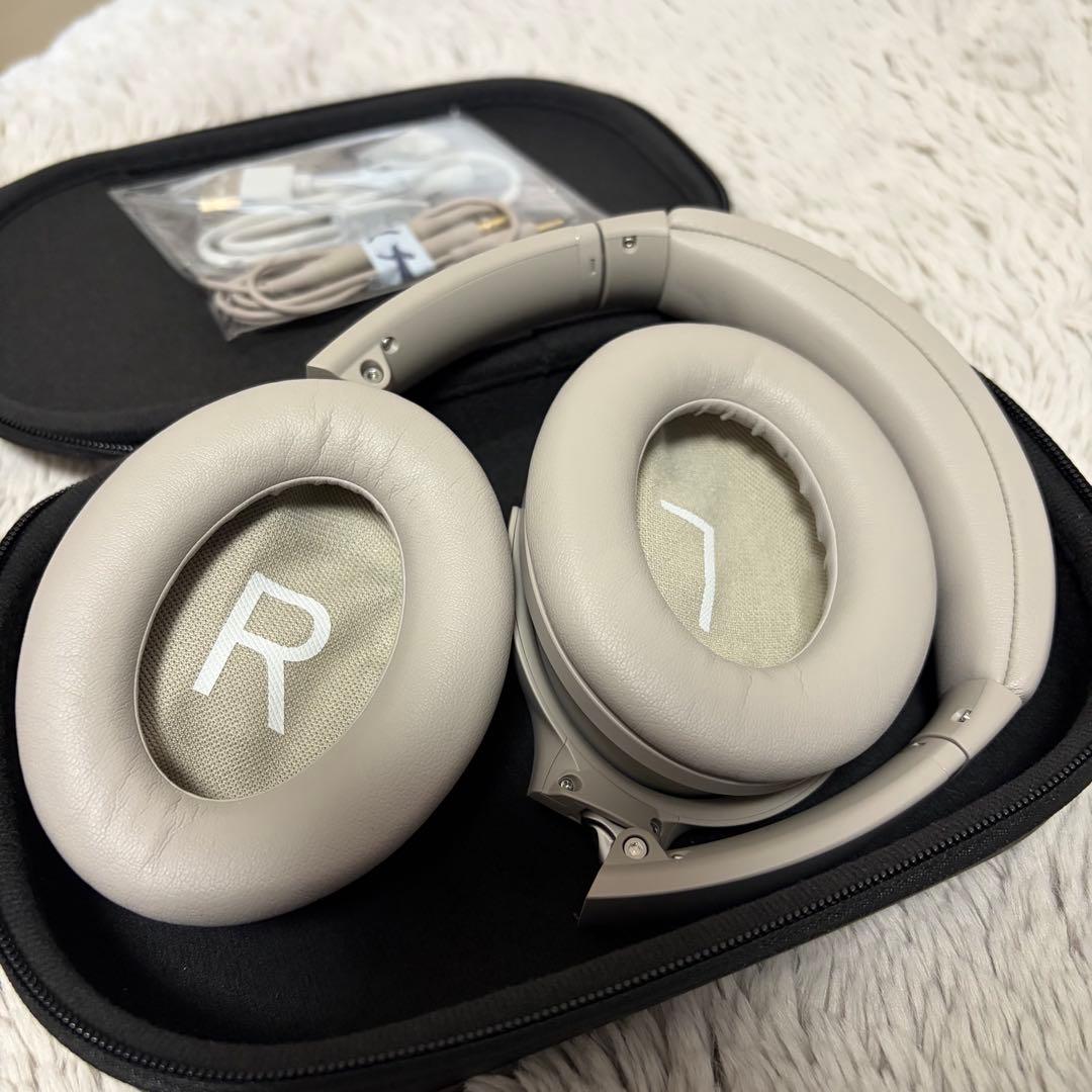 Bose QuietComfort Headphones 去年の12月購入