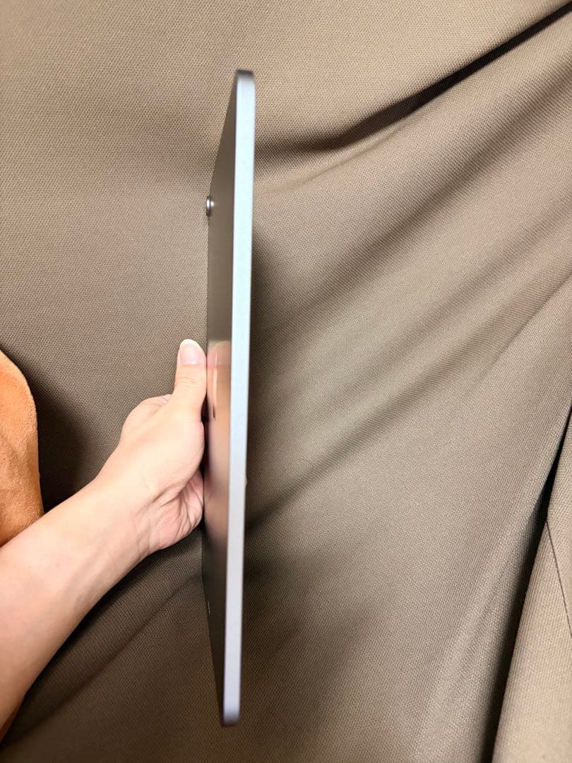 【緊急最終値下げ】iPad Air M2 2024モデル 11インチ 256G