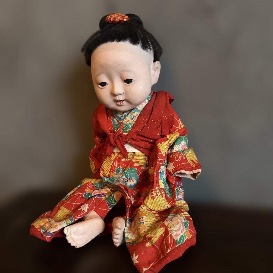 最終お値下げ‼️ヴィンテージ　市松人形 赤と緑の花柄着物　幼子　かわいいあんよ