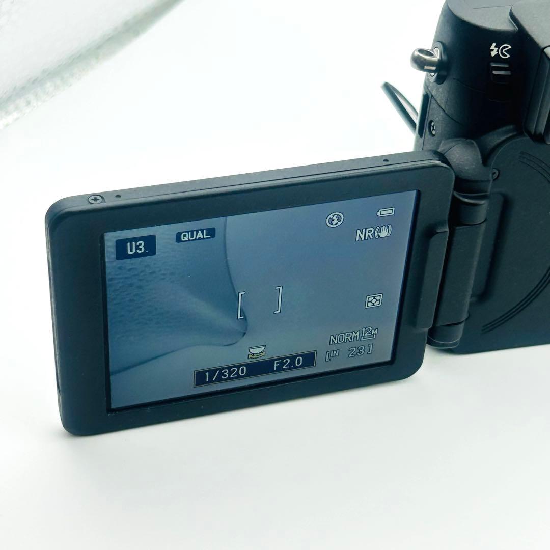 【美品】Nikon ニコン デジタルカメラ COOLPIX P7800 ブラック