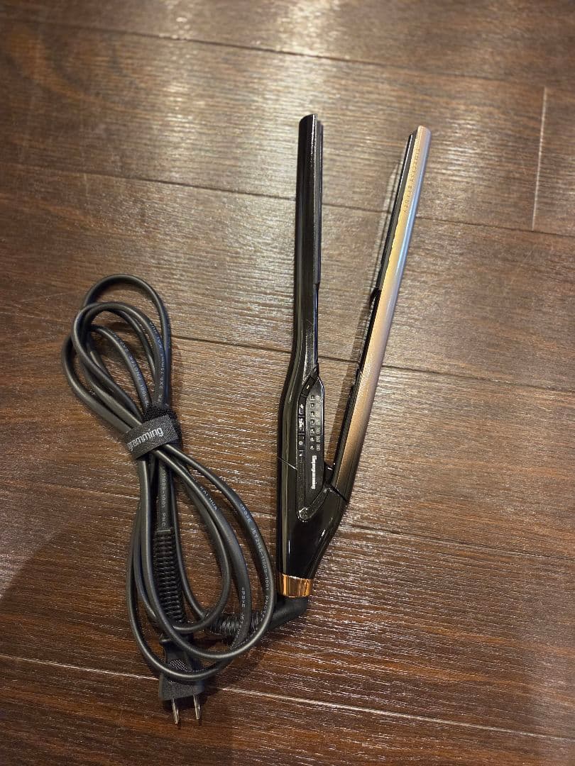 リュミエリーナ ヘアビューロン 4D ストレート