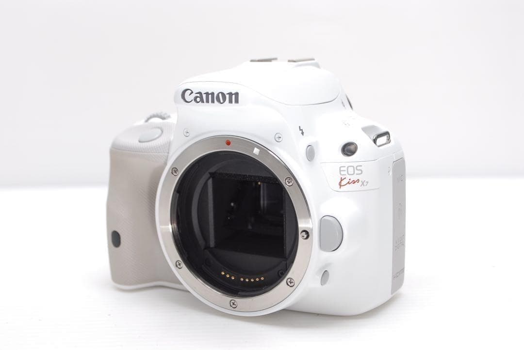 ⭐︎キャノン kiss X7 ⭐︎ダブルレンズセット 最軽量モデル 扱いやすい
