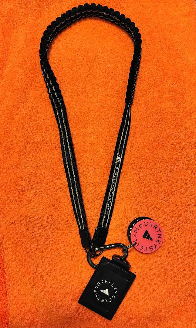 adidas by Stella McCartney ランヤード 黒 ブラック