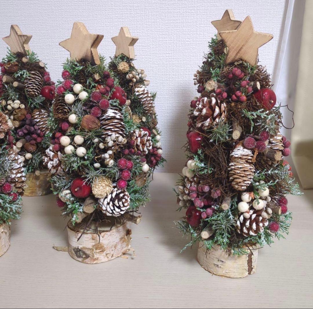 ナチュラルキッチン　クリスマスツリー　8個セット　30cm