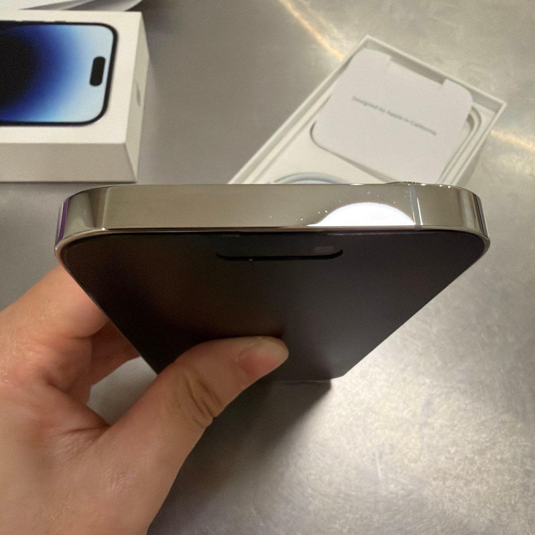 Apple iPhone 14 Pro シルバー 本体　256GB SIMフリー