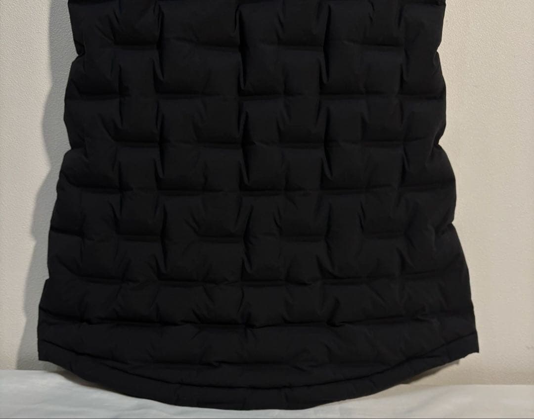 定価36300円　新品adidasゴルフ　ブラックダウンベスト・キルティング