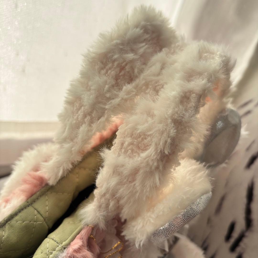 灰*猿様 コヤンイサムチョン　ふわふわルミトート　ホワイト×ピンク　バック