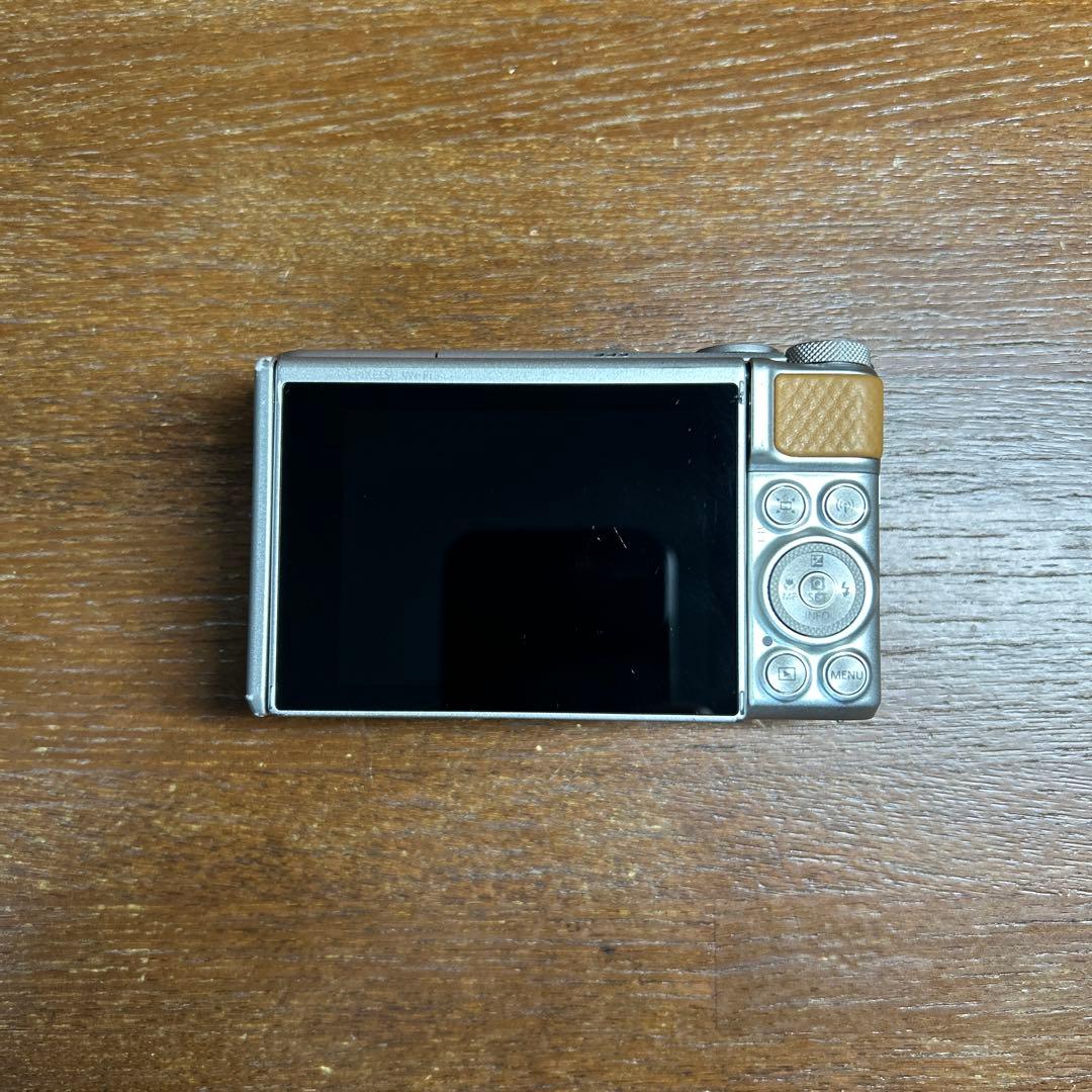 Canon PowerShot SX740 HS 使用イメージ付き