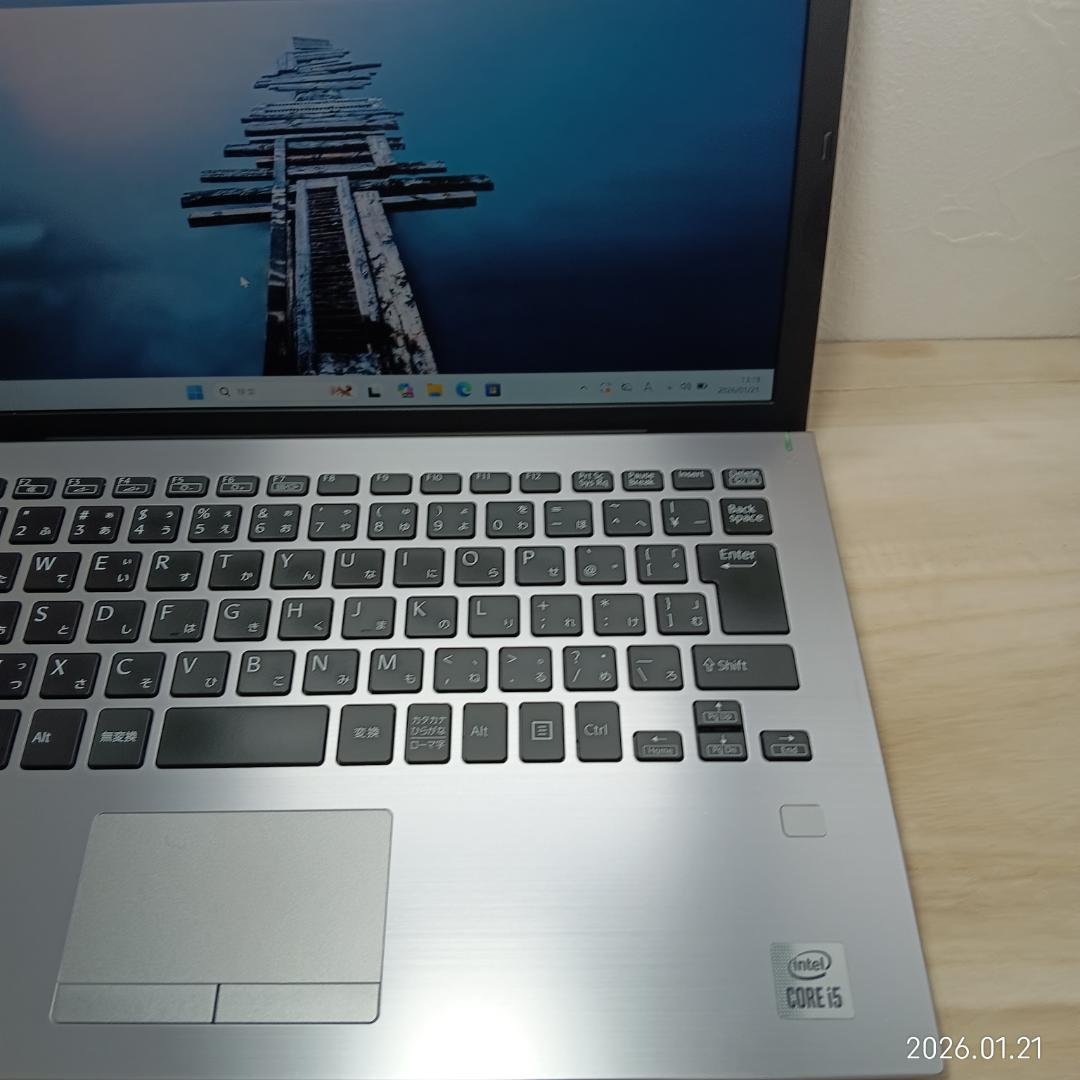 【スタイリッシュノートパソコン】VAIO VJPG13C11N