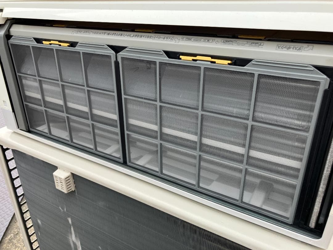 愛知岐阜/送料込★日立　5.6kWエアコン RAS-X56J2　18畳　20年製