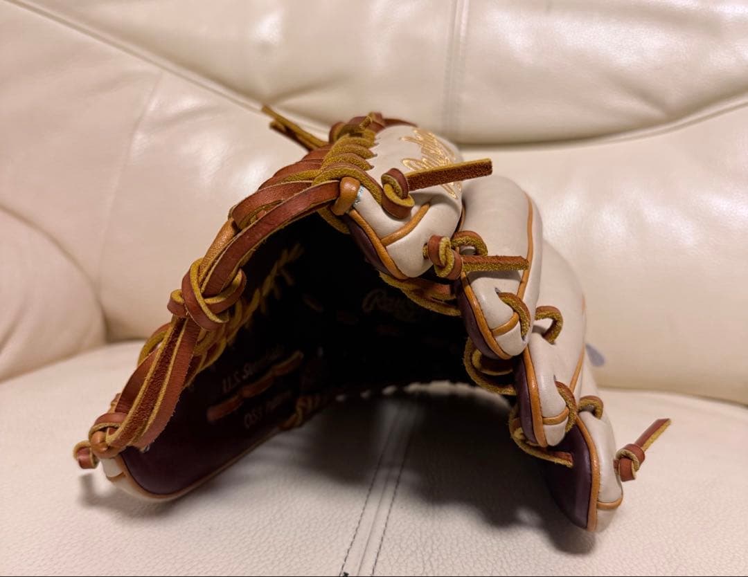 ローリングス 軟式オーダー内野手用グローブ　ゴールドラベル 型付け済み　OS