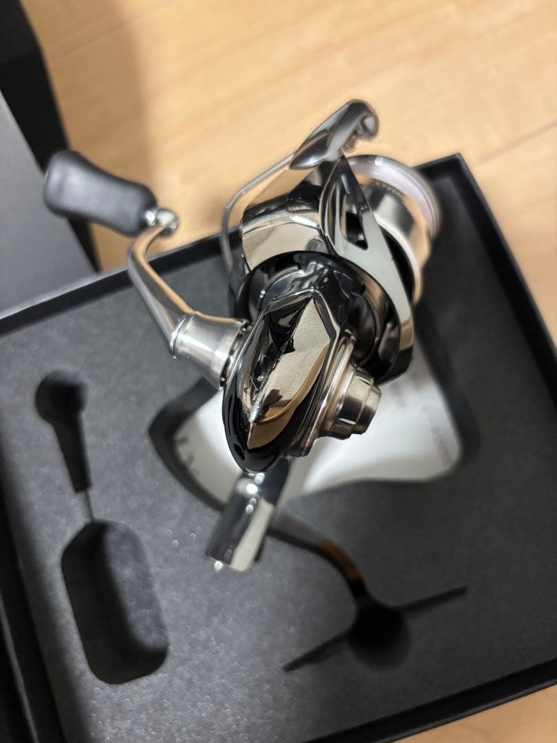 22イグジスト LT2500S 美品