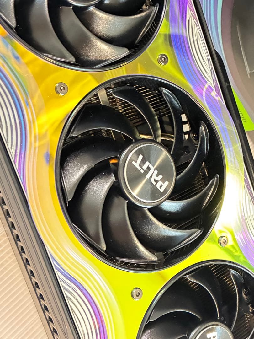 RTX5090 Gamerock本体のみ