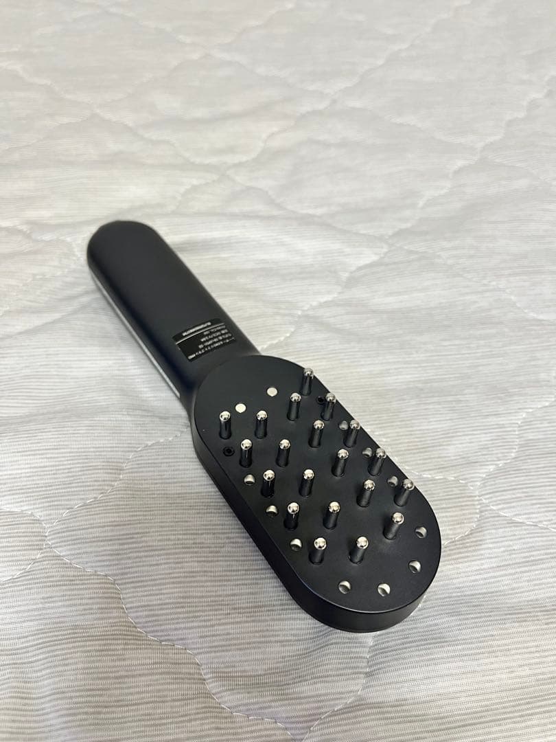 STELLA BEAUTE レーザー&EMS リフトブラシ PRO