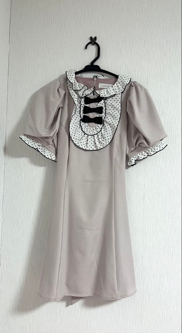 pium ワンピース リボン