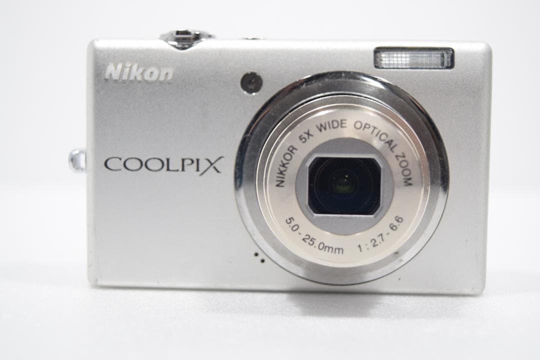 Nikon COOLPIX S570 ニコン クールピクス デジタルカメラ 箱付