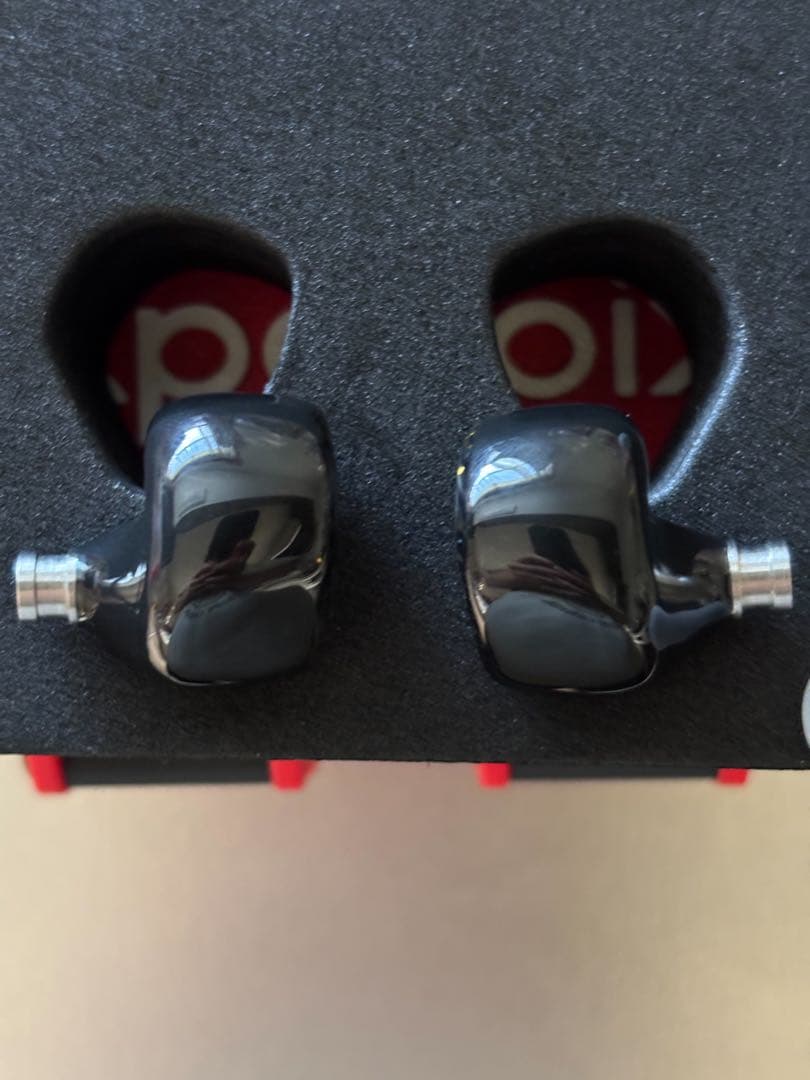 イヤホン Apevoix Grit