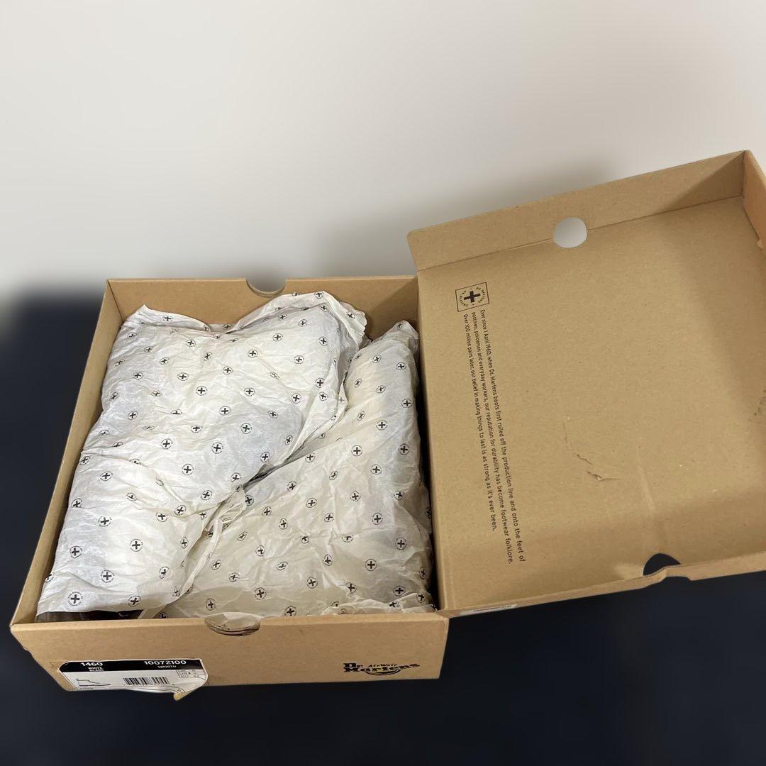 Dr.Martens ドクター•マーチン　ホワイト8ホール UK8 美品