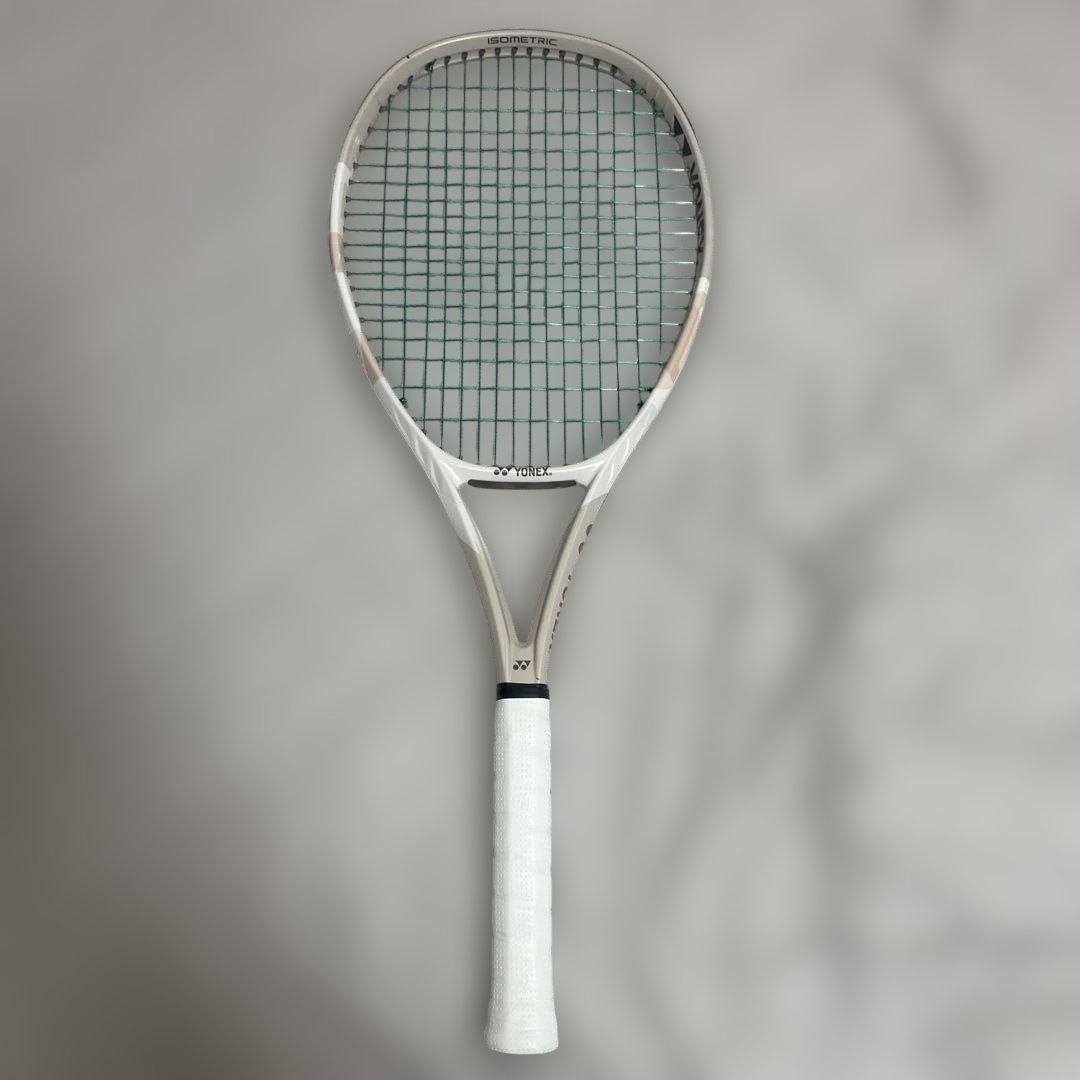 ヨネックス　VCORE100