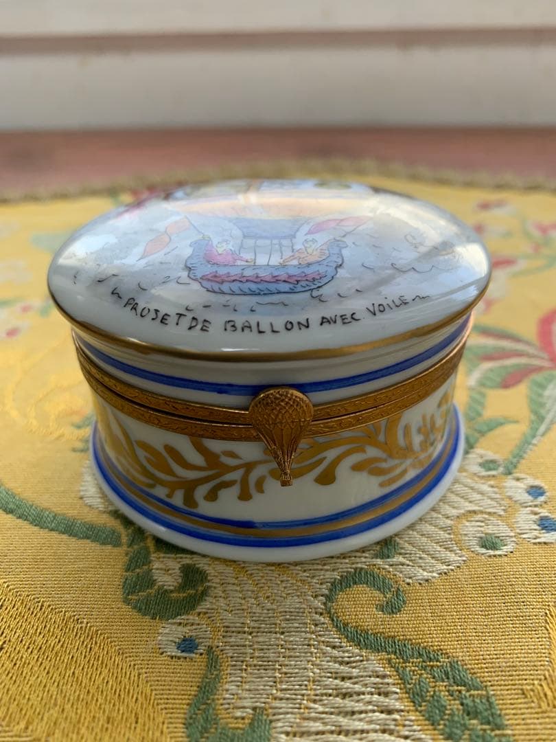 リモージュボックス　フランス製　細かく描かれた絵が素敵過ぎます！沢山お宝入れて！