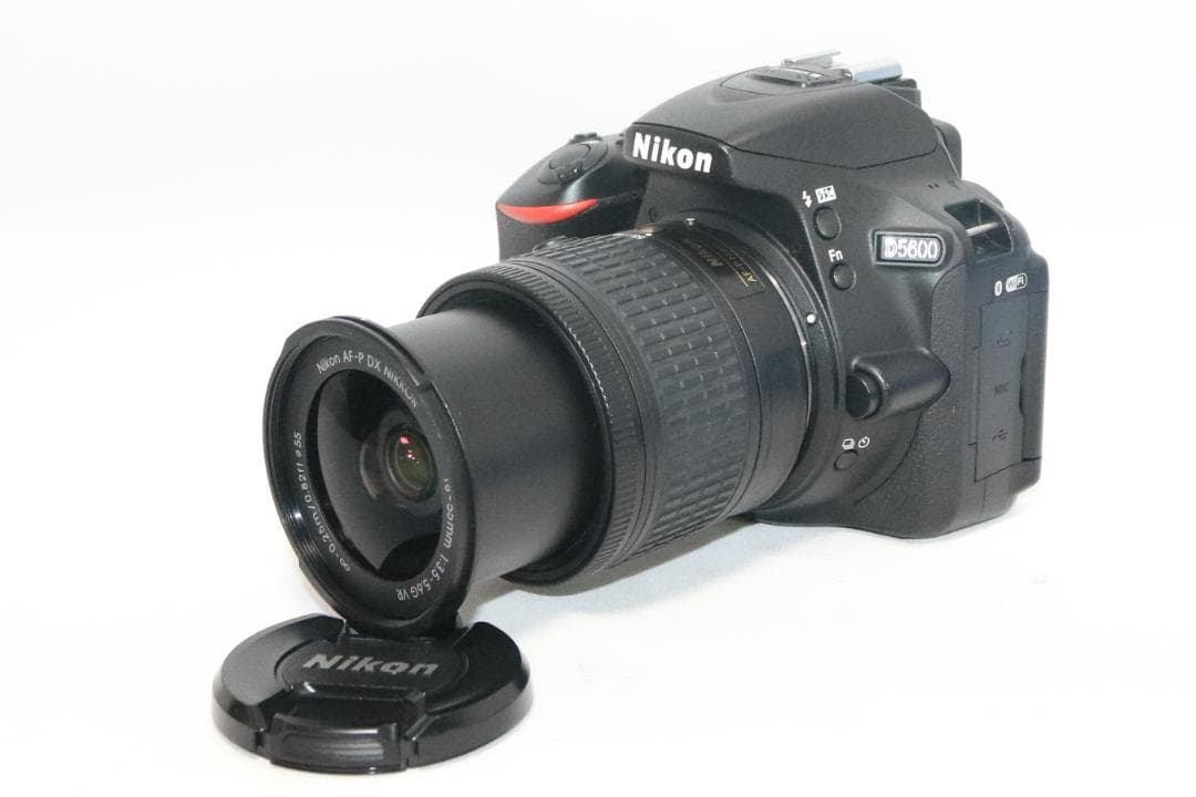 シリーズ最新⭐Nikon D5600⭐ 初心者完全セット⭐一眼レフ