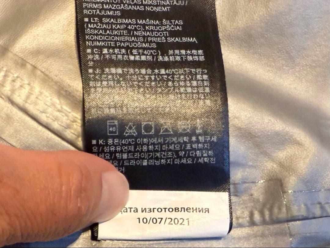 Burton スノーボードウェア フード付き