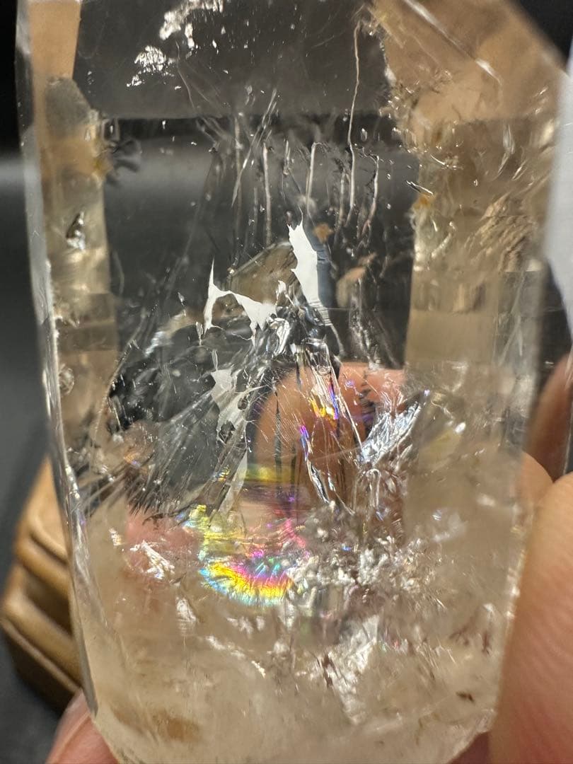 エレスチャルクォーツ（水入虹り）