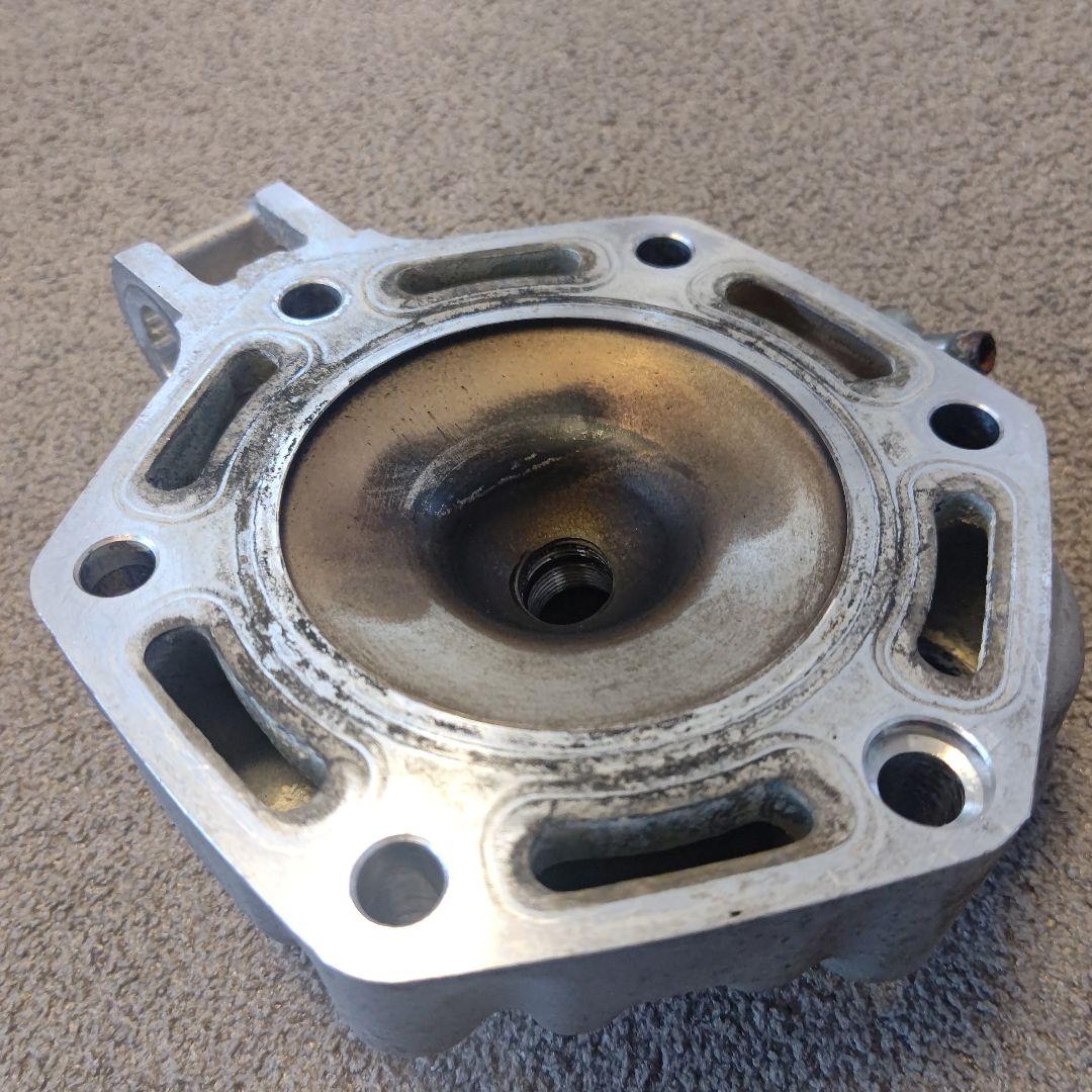 CRM250AR 無限 シリンダーヘッド RCバルブカバー 箱付き