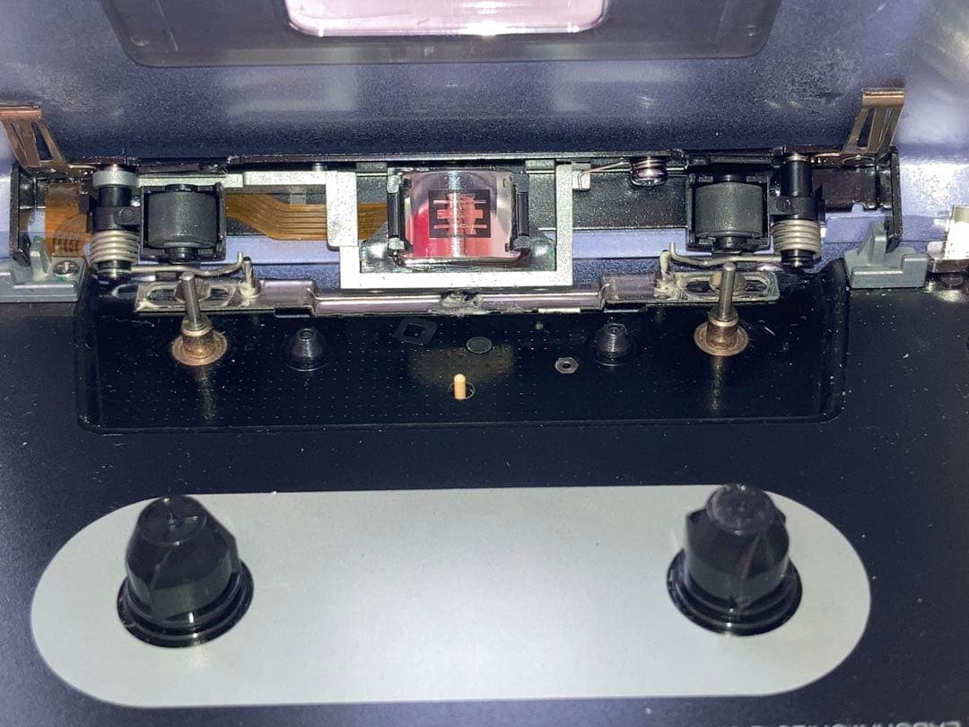 SONY WM-EX77 WALKMAN パープル　紫　動作品　ジャンク扱い