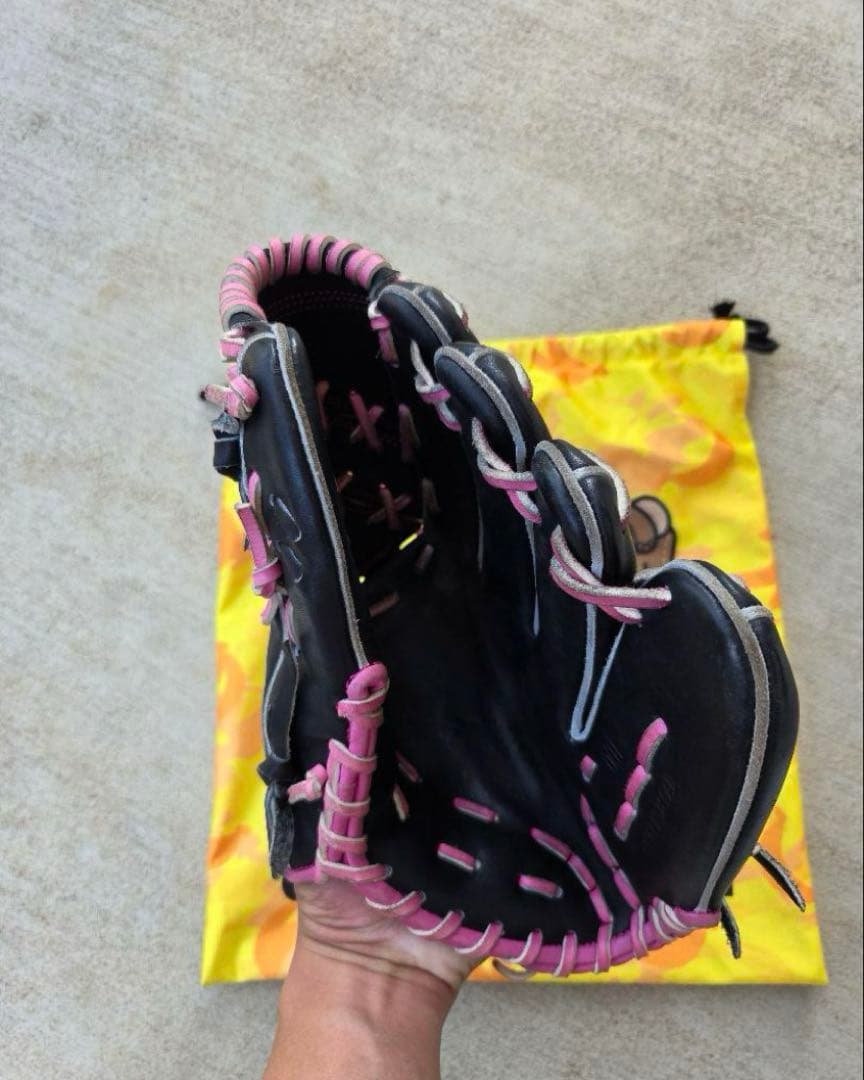 ごりら印の野球道具　投手用グローブ　硬式