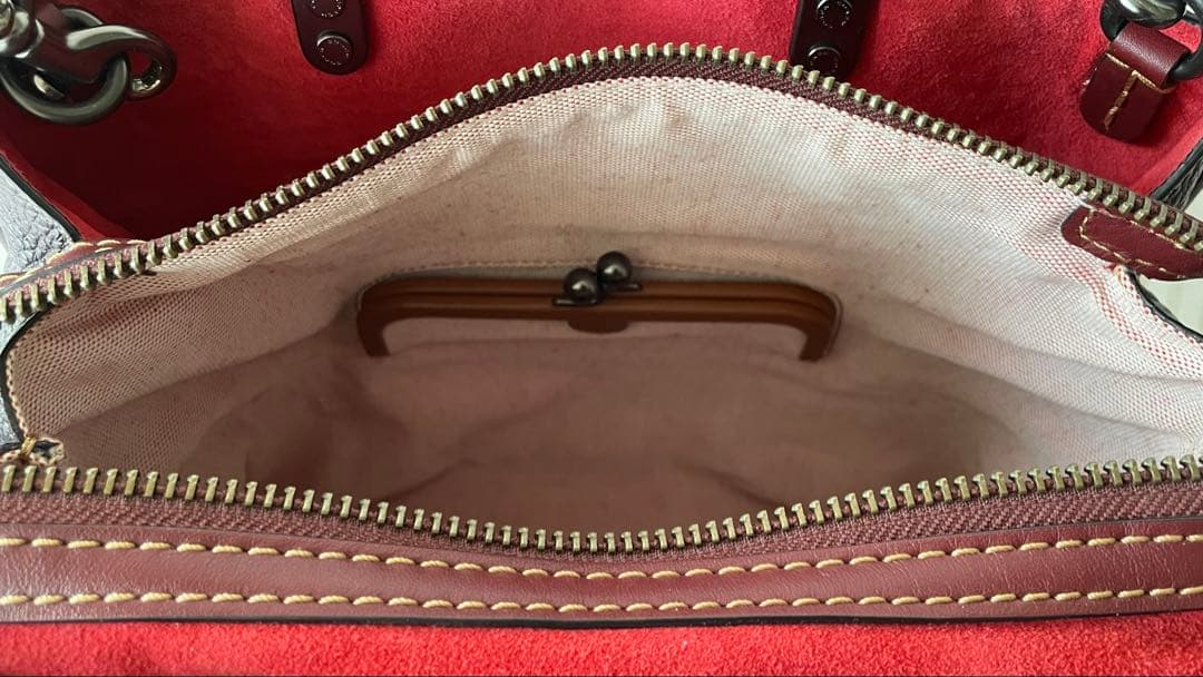 コーチ ローグ 2WAY バーガンディ 美品