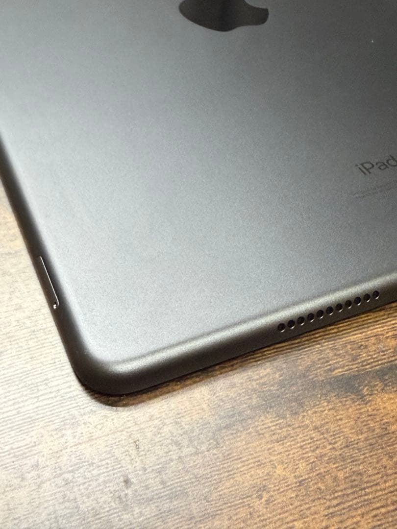 iPad Air3 64GB スペースグレイ　セルラーモデル