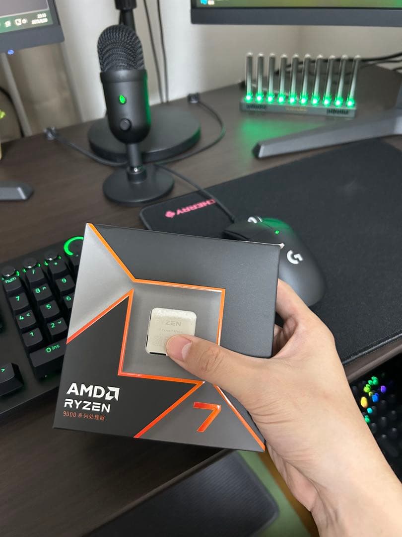 「新品未使用！早い者勝ち」AMD Ryzen 7 9700X CPU